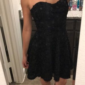 BEBE | Formal Dress | NYE Dress | Holidays